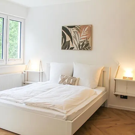 Relax - Fuer Familien, Stadtnah, Mit Parkplatz Koblenc