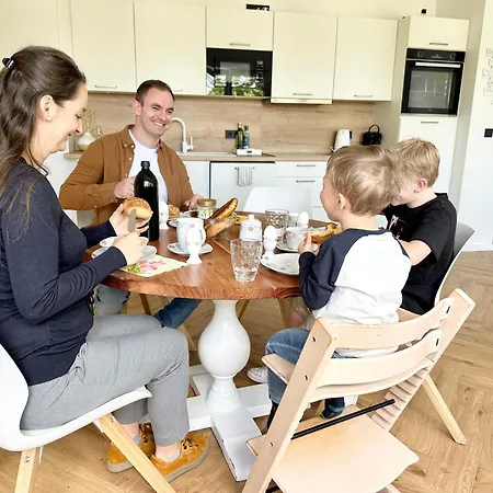 Relax - Fuer Familien, Stadtnah, Mit Parkplatz
